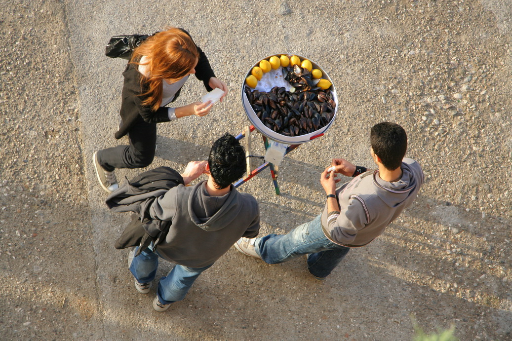 Гастрономической визитной карточкой являются креветки на гриле