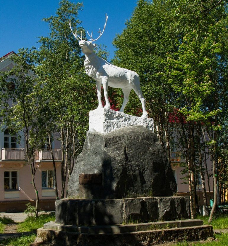 Олень символ города