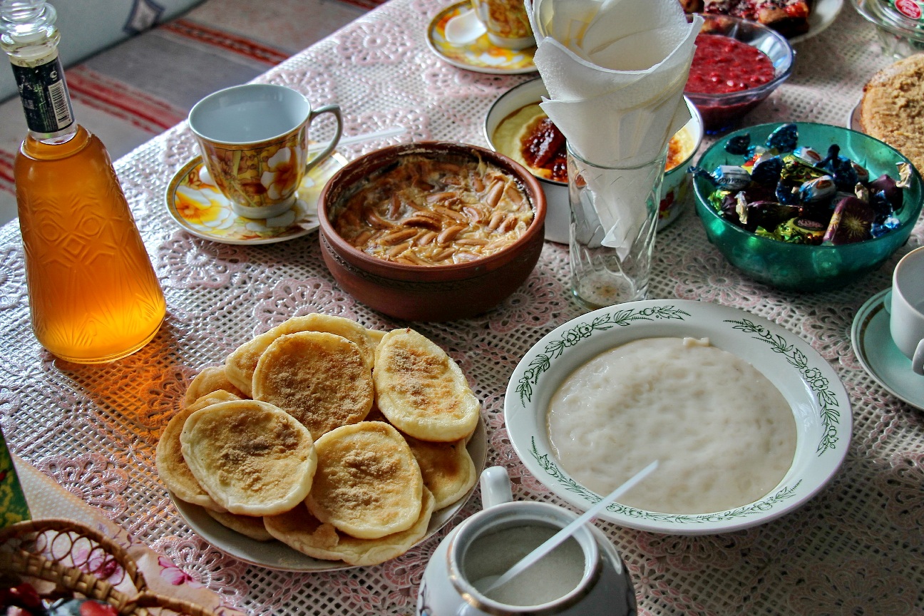 Деревенское застолье