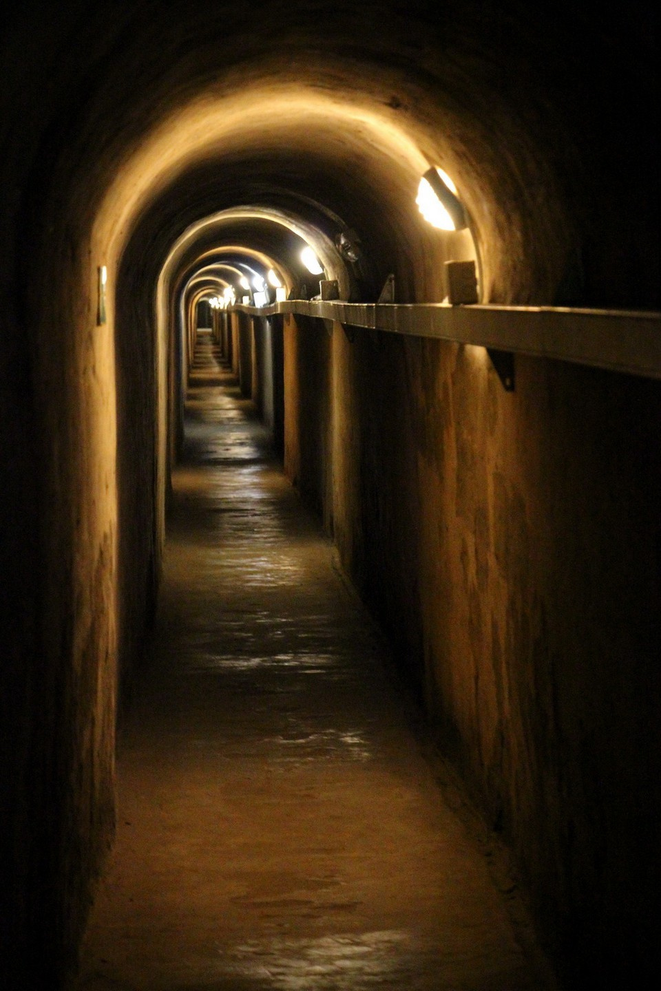 Зимой можно скрыться в севастопольских катакомбах