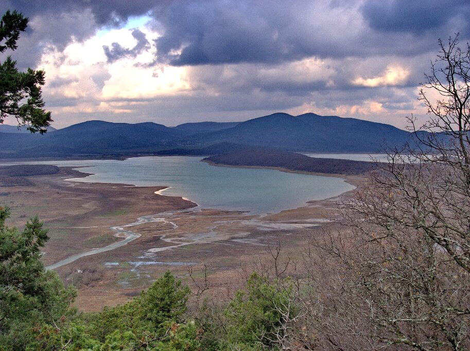 Чернореченское водохранилище