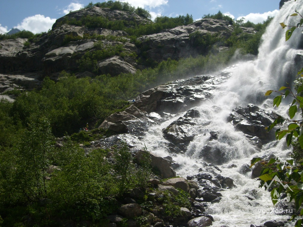 Водопад Алибек