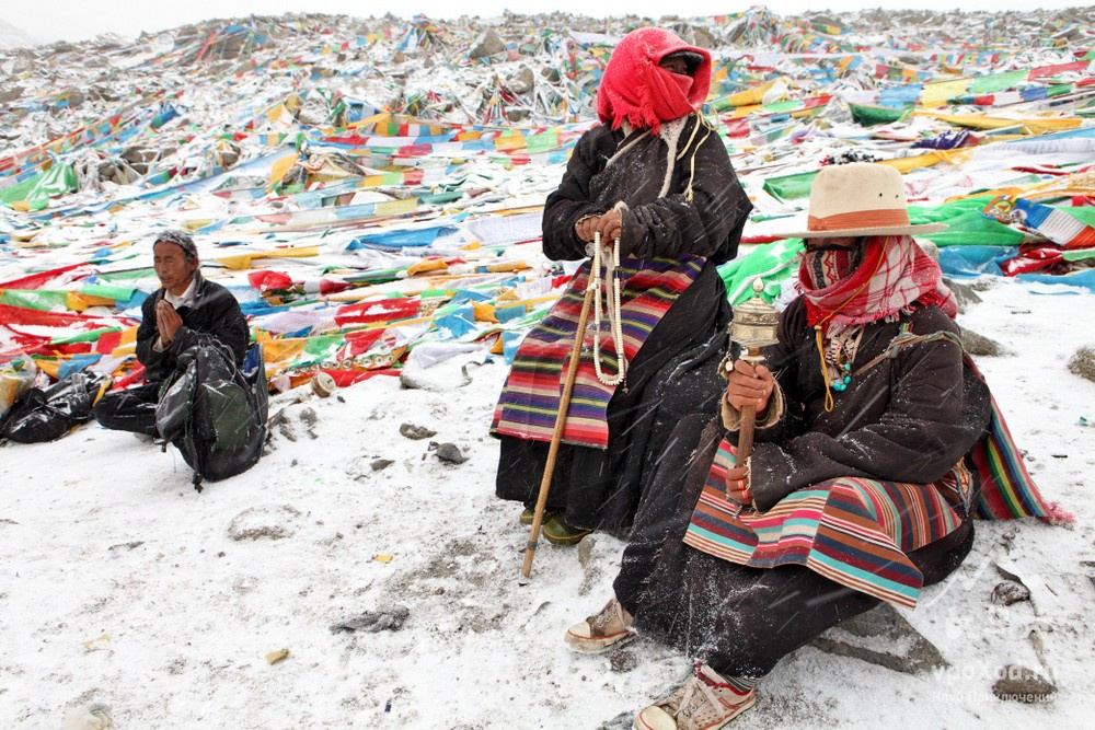 Для путешествия по Тибету не помешает теплая одежда