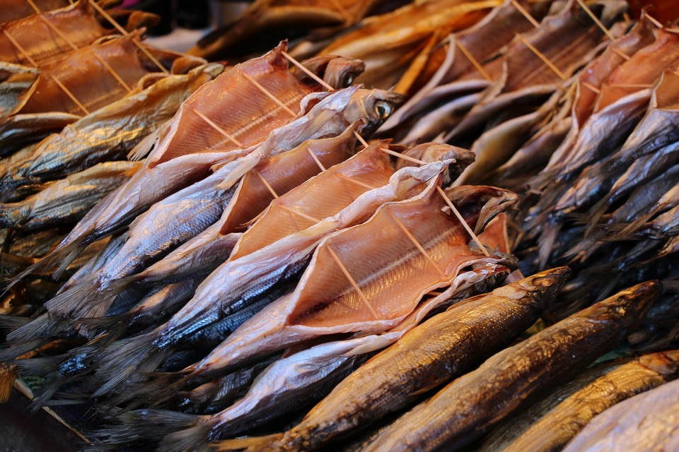 Рыба на рынке в Листвянке
