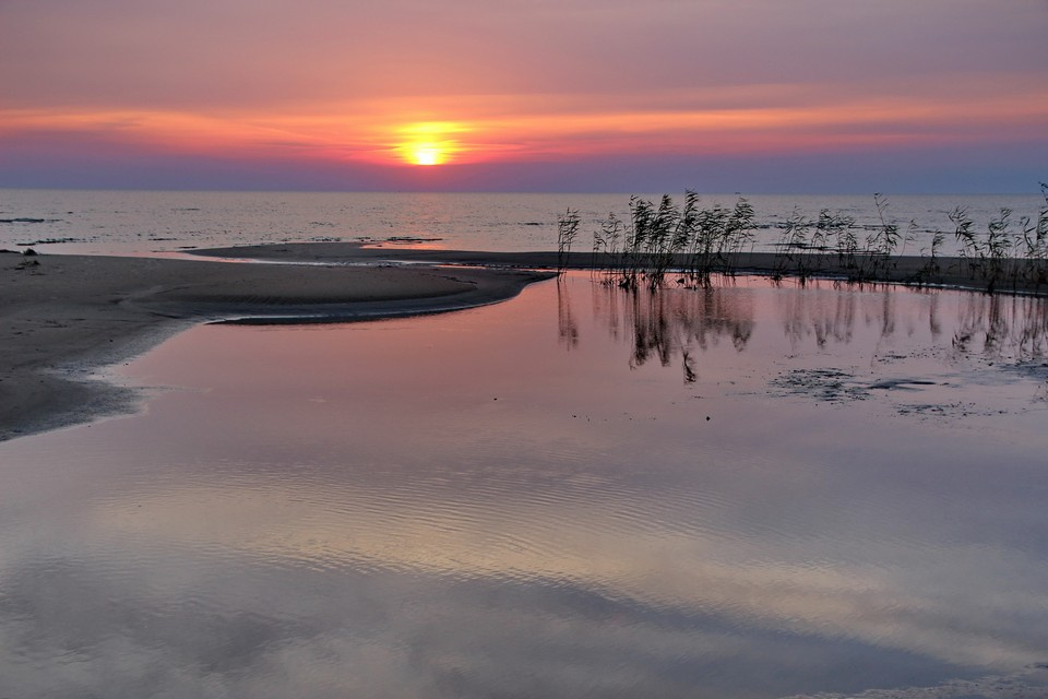 Закат солнца на Чудском озере