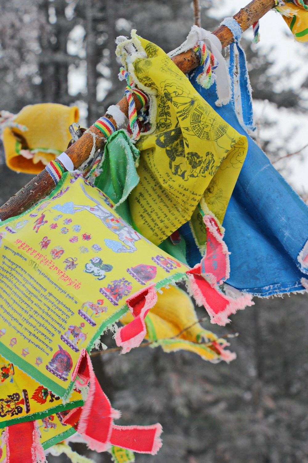 С древних пор о Шаман-камне слагали легенды