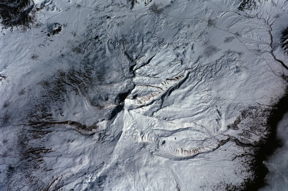 Таким вулкан Арагац видят космонавты