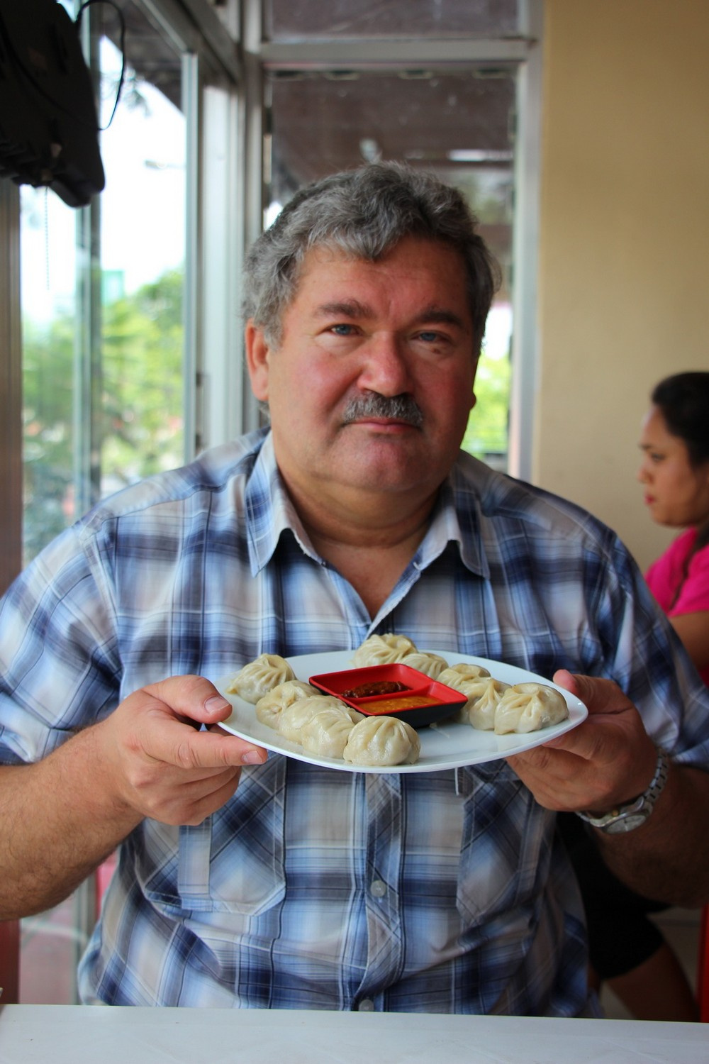 Непременно стоит попробовать тибетские момо