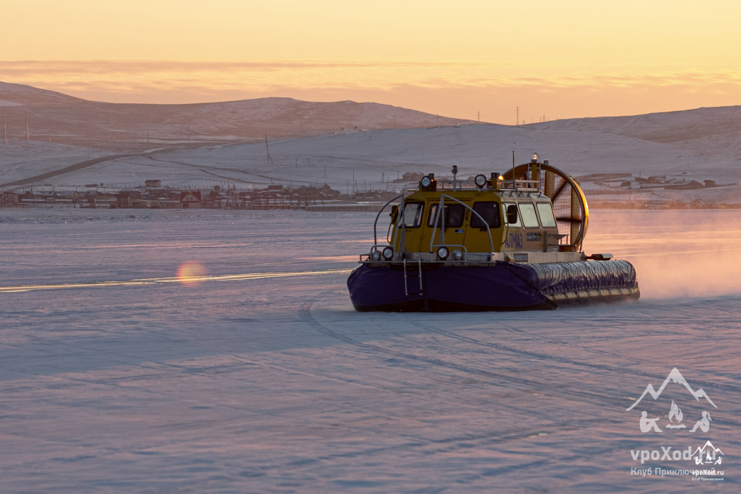 Зимой на Огой добираются на хивусе