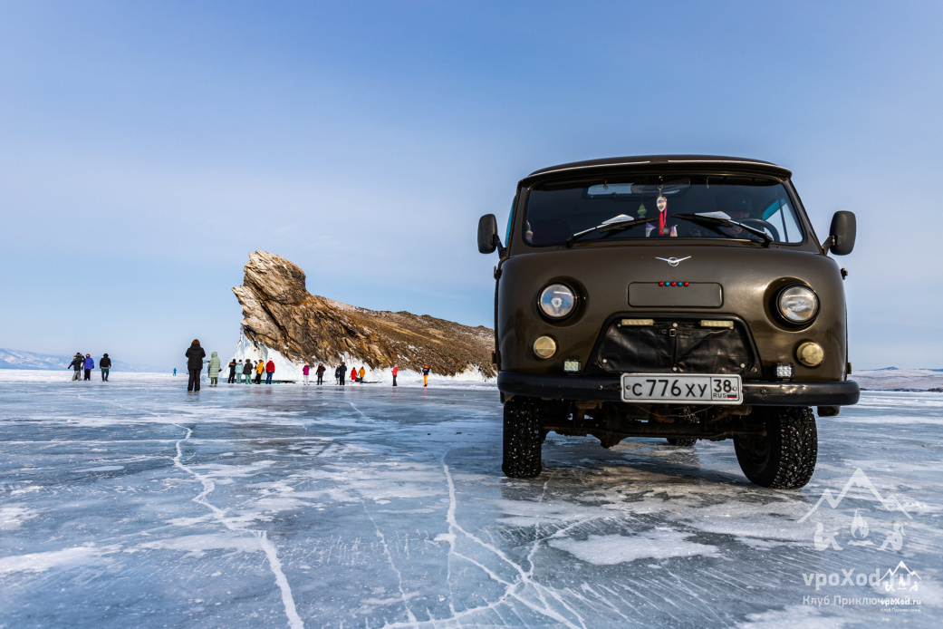 «Буханка» — лучшее транспортное средство для перемещения по Ольхону и летом, и зимой
