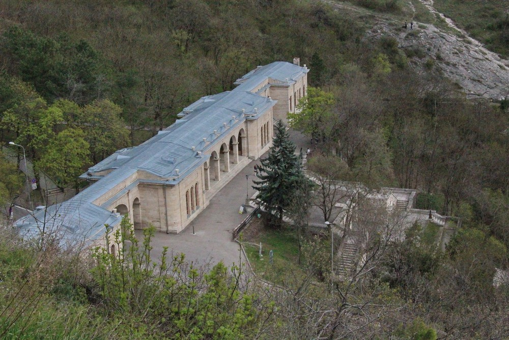 Академическая галерея