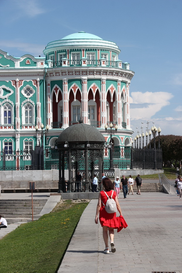 Маршрут включает Дом Севастьянова