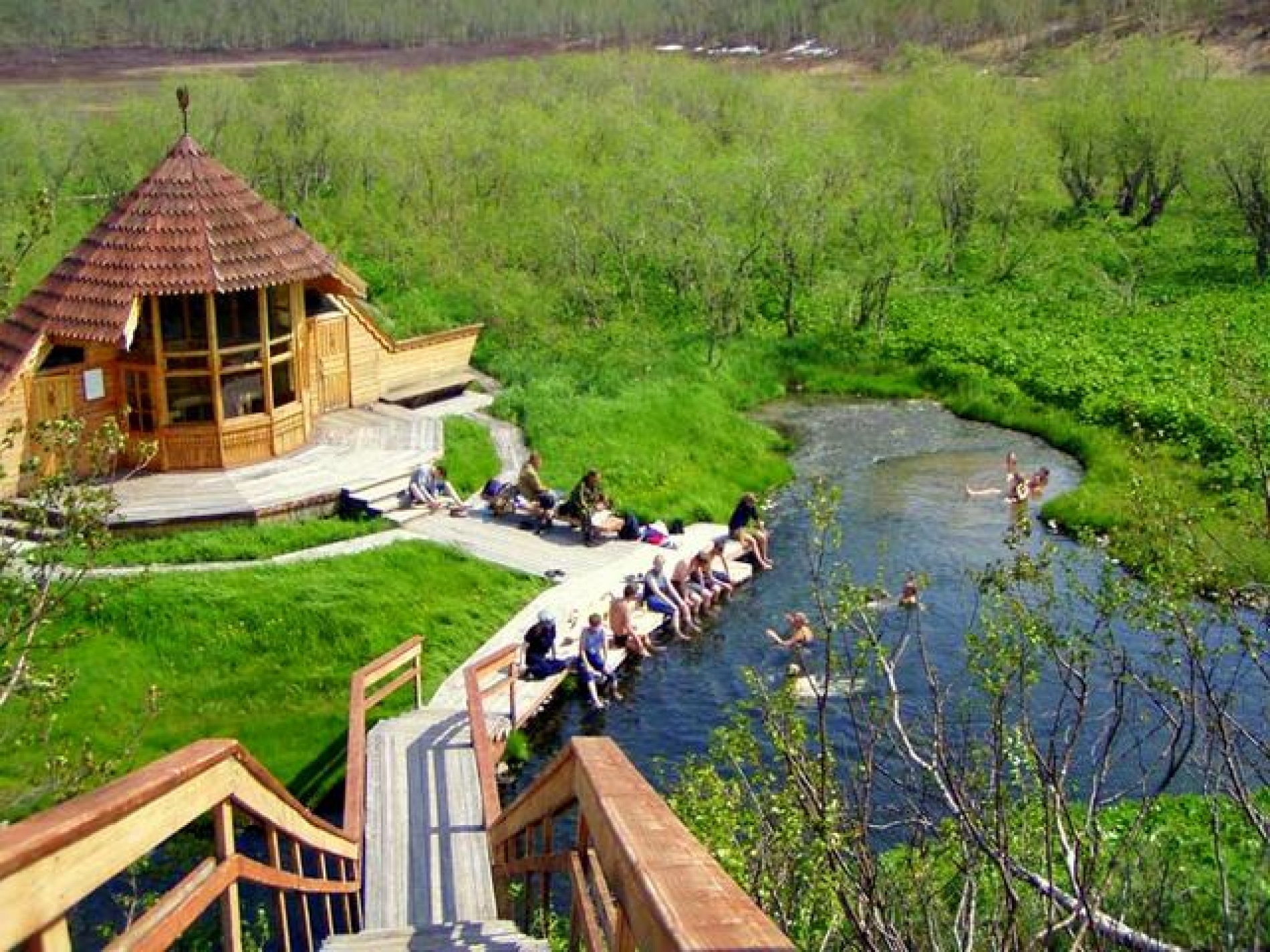 Купаться в термальных источниках можно круглый год