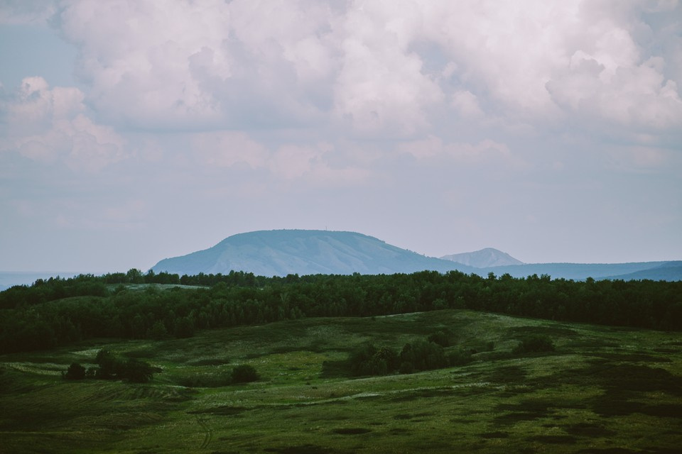 Гора невелика, но считается высшей точкой Южного Урала
