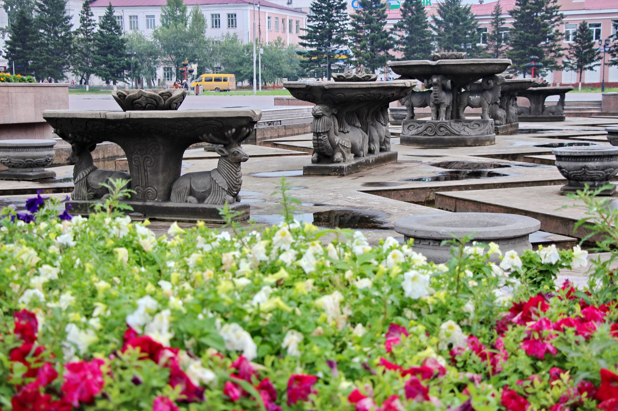 Площадь Арата