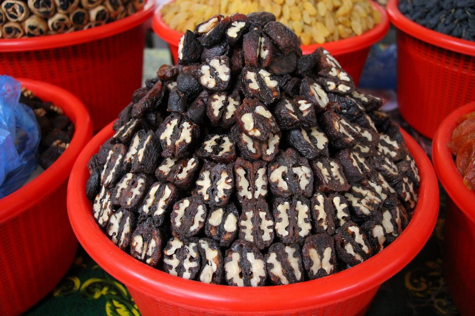 Чернослив, фаршированный грецкими орехами