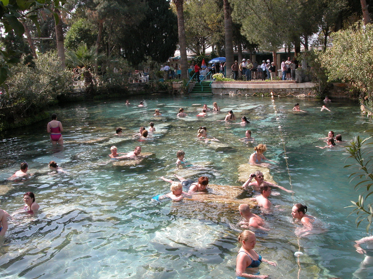 Бассейн Клеопатры