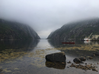 Тур по Лофотенским островам и Норвежскому морю на морских каяках + треккинг в горы