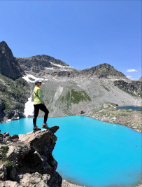 В краю лазоревых озёр!