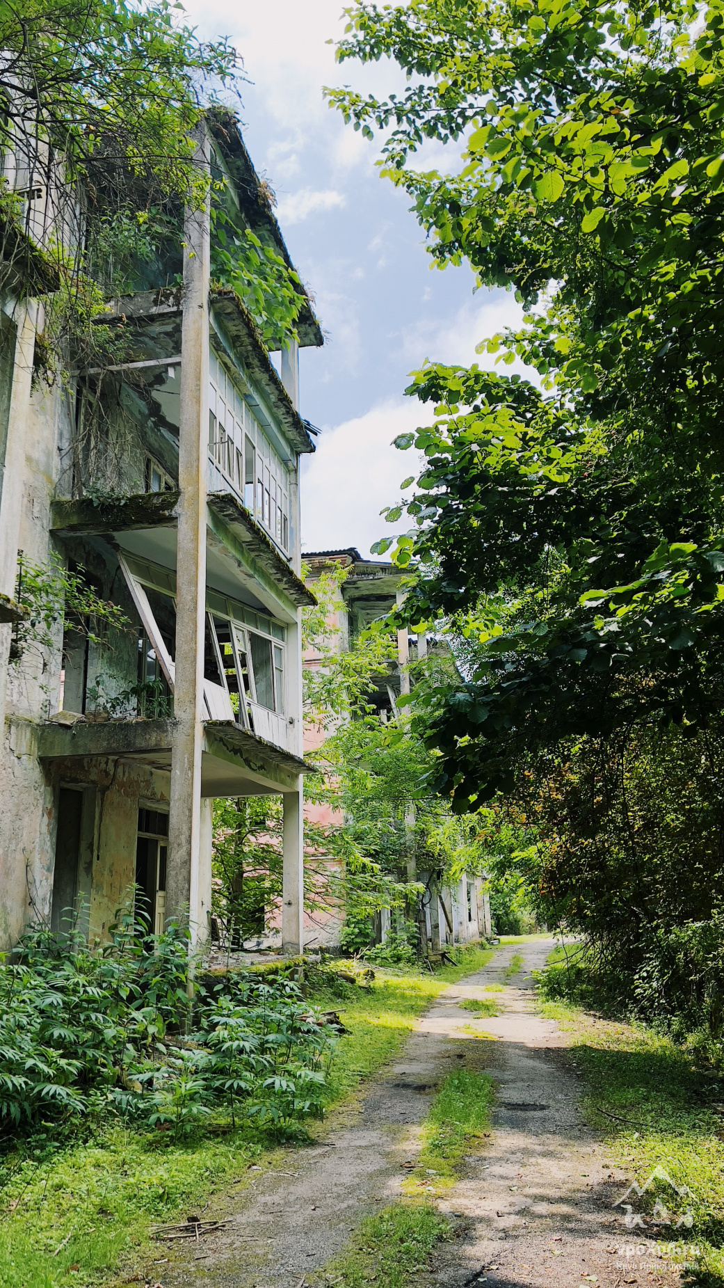 Контрасты Абхазии. Поход с детьми