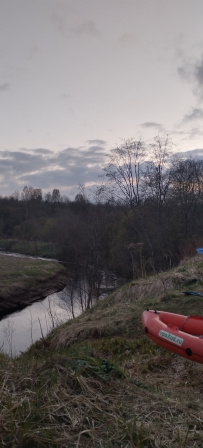 Сплав по реке Мга на байдарках