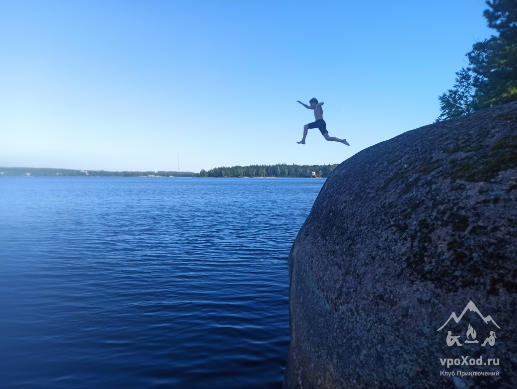 Прогулка вокруг парка Монрепо на каяках (байдарках)