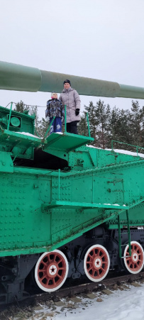 Подземелья, бронепоезда и сосны на морском берегу: форт Красная Горка с детьми
