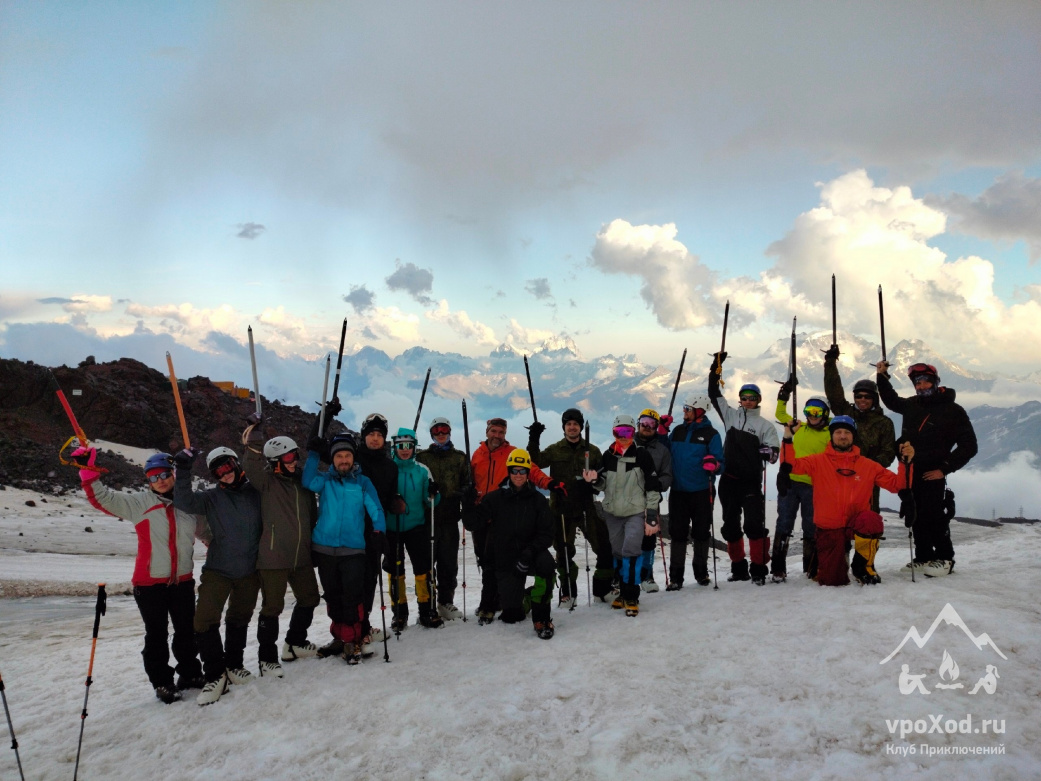 «Твоя вершина»: восхождение на Западную вершину Эльбруса