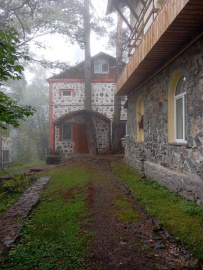 Горный лагерь в Цейском ущелье (Северная Осетия)