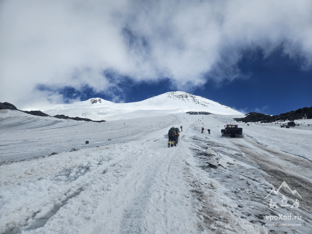 «Твоя вершина»: восхождение на Западную вершину Эльбруса