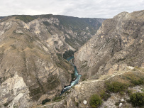 В сердце Сулакского каньона: на байдарках в Дагестане