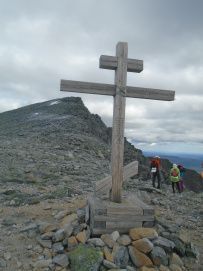 Суровые красоты Приполярного Урала (с восхождением на высшую точку Уральского хребта - гору Народную 1895 м)