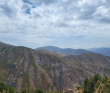 Пеший поход по горам, с видом на Западный Тянь-Шань