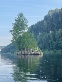 Сплав по реке Вишера: скалы и пакрафты