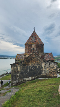 В гостях у Севана. Армения для больших и маленьких