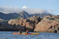 Тур по Лофотенским островам и Норвежскому морю на морских каяках + треккинг в горы