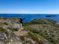 Кемские шхеры и загадочные Кузова. По белому морю на морских каяках (с лодкой)