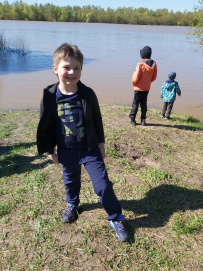 Семейный лагерь исследователей природы: в гости к зубрам и страусам