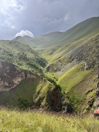 Горный лагерь на царском курорте (Джилы-су север Приэльбрусья)