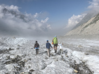 По высокогорным тропам Безенги с детьми