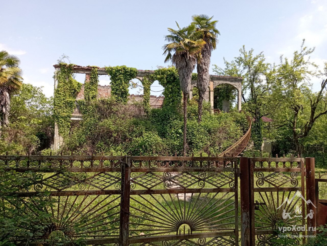 Контрасты Абхазии. Поход с детьми