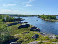 Кемские шхеры и загадочные Кузова. По белому морю на морских каяках (с лодкой)