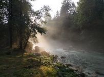 Изумрудная река и вершины Юлианских Альп