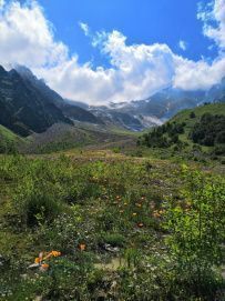 Горный лагерь в Цейском ущелье (Северная Осетия)