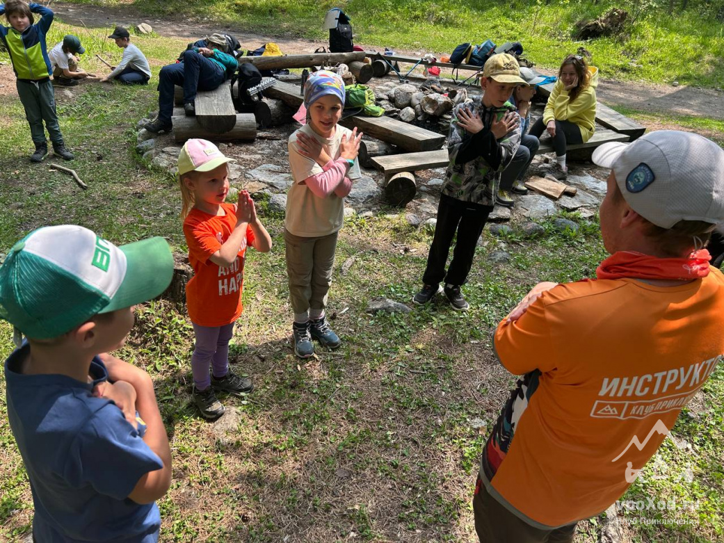 Горные трекинги Приэльбрусья с детьми (проживание на базе)