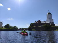 Прогулка вокруг парка Монрепо на каяках (байдарках)