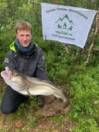 Тур по Лофотенским островам и Норвежскому морю на морских каяках + треккинг в горы