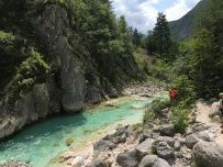 Изумрудная река и вершины Юлианских Альп