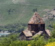 Вулканы и древности Армении