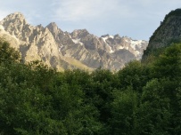 Горный лагерь в Цейском ущелье (Северная Осетия)